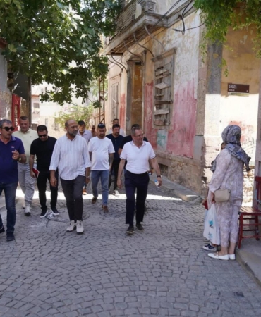 Ayvalık’ta Daha Yaşanabilir Bir Kent İçin Sahada Çalışmalar Sürüyor-4