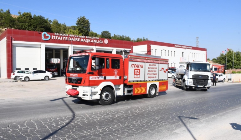 BALIKESİR İTFAİYESİ YARDIMA KOŞTU (4)