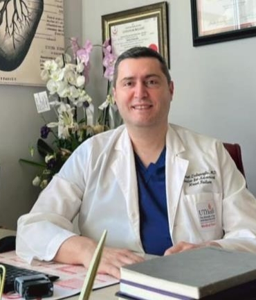 Doç. Dr. Ahmet Dolapoğlu