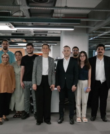 1dfa9518-aca2-4fb5-b7b3-bc8149d1ea7e