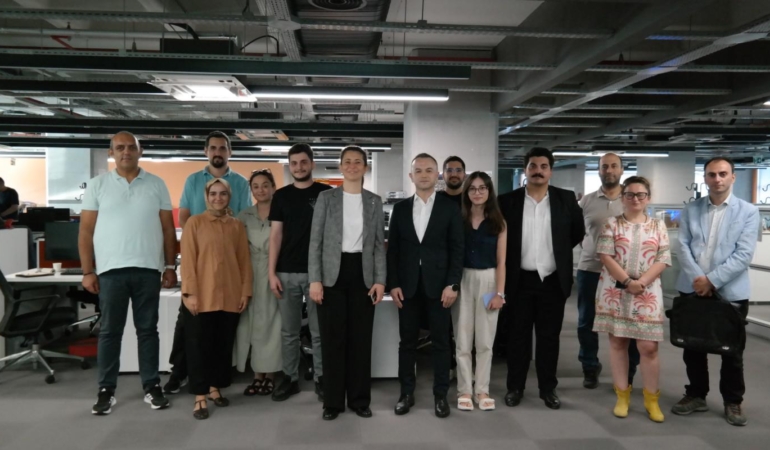 BÜYÜKŞEHİRDEN İBB’YE ANLAMLI ZİYARET