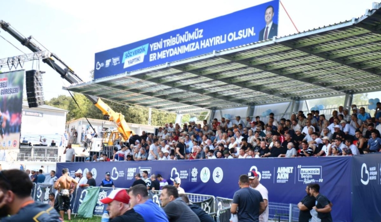 AHMET AKIN, KURTDERE ER MEYDANI’NI GÜZELLEŞTİRMEYE DEVAM EDECEK