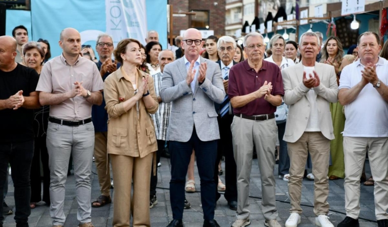 GÖNEN’DE KADIN EMEĞİ ÇARŞISI AÇILDI