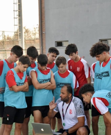 528795918_1324749786317791_35071183310135208_n