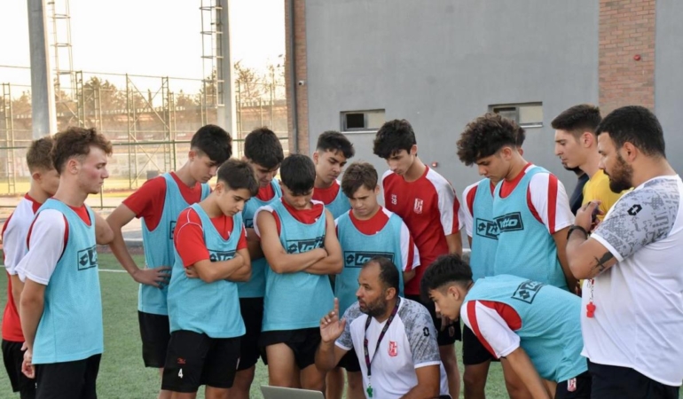 BALIKESİRSPOR U16 YENİ SEZONA SIKI HAZIRLANIYOR