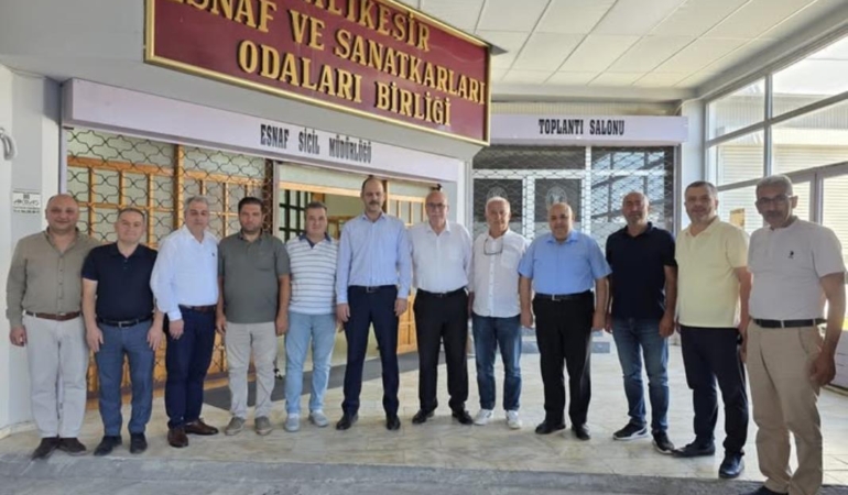 BALIKESİR’DE ESNAFIN DERDİ MASAYA YATIRILDI