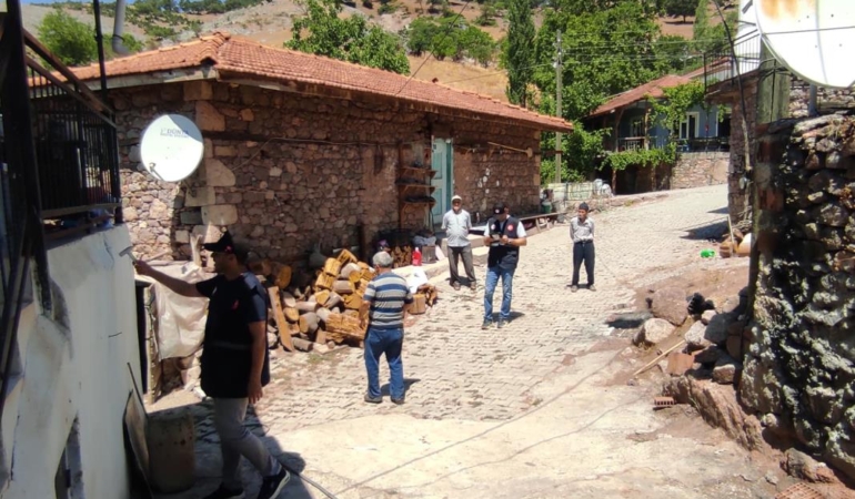 SUSURLUK’TAN SINDIRGI’YA DAYANIŞMA ELİ