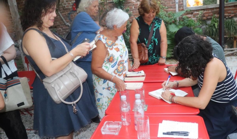 AYVALIK’TA EDEBİYAT BULUŞMASI