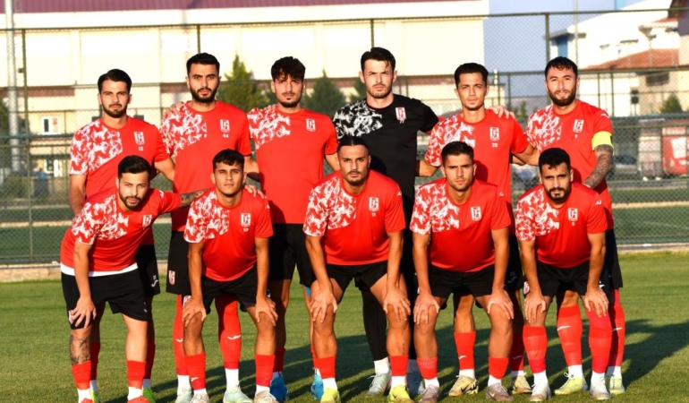 BALIKESİRSPOR’DAN HAZIRLIK MAÇINDA GALİBİYET MESAJI