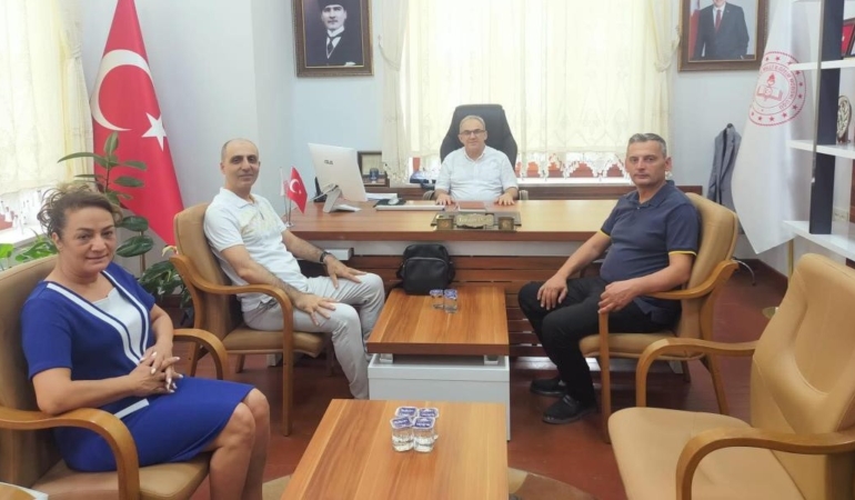 BAŞHEKİMDEN MİLLİ EĞİTİM MÜDÜRÜNE NEZAKET ZİYARETİ
