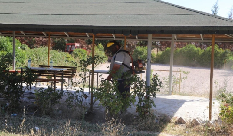 GÖNEN’DE OKULLAR YENİ EĞİTİM YILINA HAZIRLANIYOR