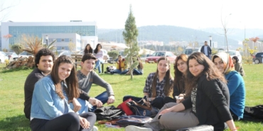 539099393_1202271748596681_4490772241613357805_n