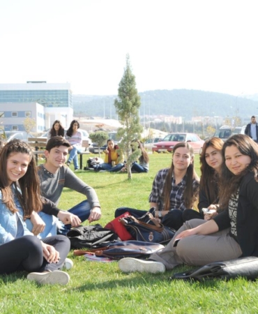 539099393_1202271748596681_4490772241613357805_n