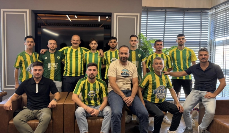 “SPORCULARIMIZ İLE GURUR DUYUYORUZ”