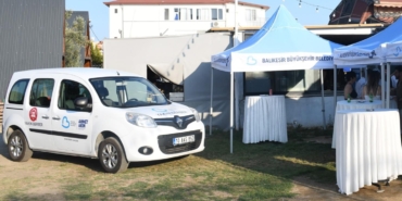 a0694d8e-b8b2-4b52-b0ce-7b2829bdcc8b