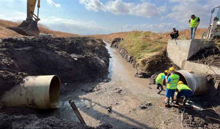 02db6cec-bbb5-40cc-98a6-97603236c4ae