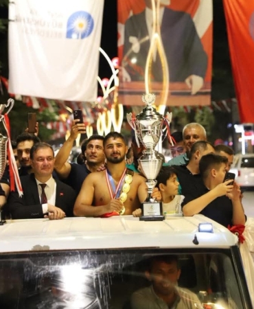 05111a94-4a17-4820-aa67-cb02a676fd37