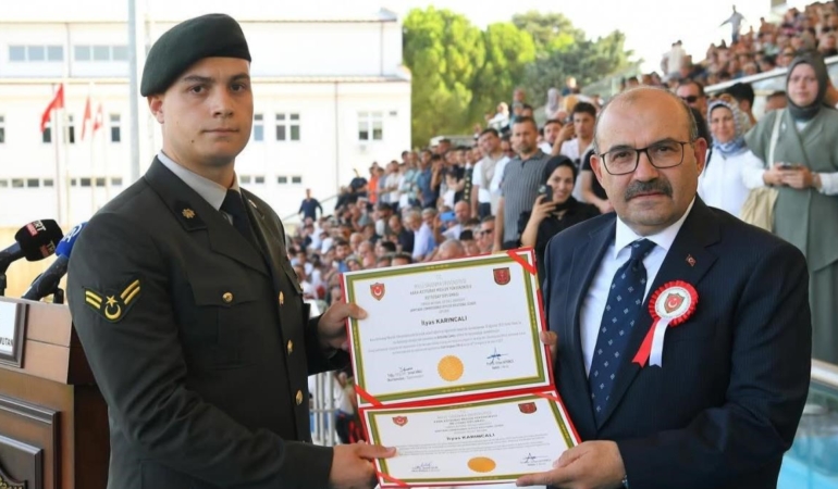 GENÇ ASTSUBAYLAR GÖREVE HAZIRLANIYOR