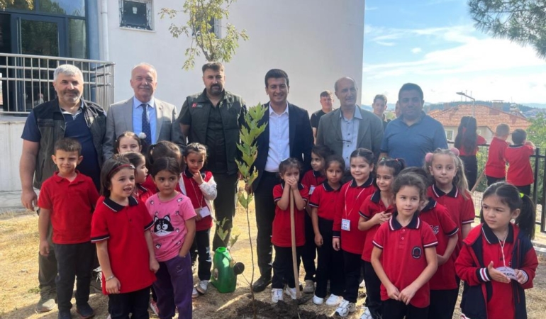 HER ÇOCUK BİR FİDAN