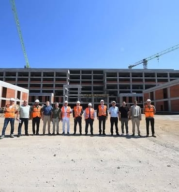 545554275_24557118610618823_8516595993109480016_n