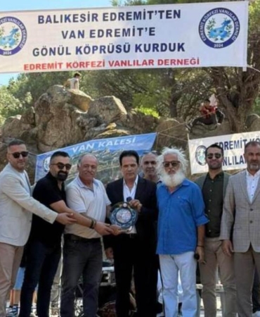 547151775_1316697446506703_7380355434411206195_n