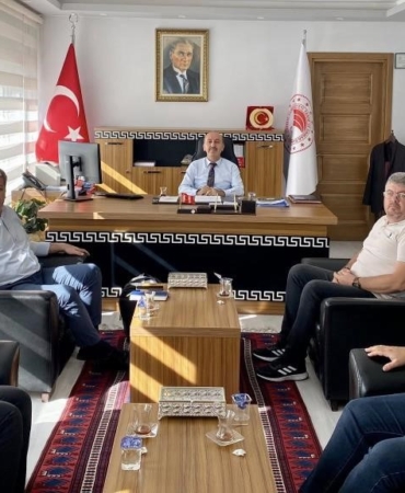 549196899_1193109879526539_7601983076635779381_n