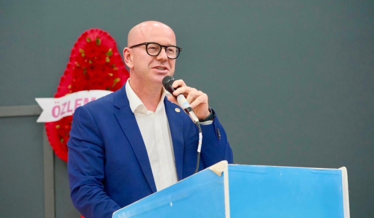 CHP GÖMEÇ’TE DAYANIŞMA RÜZGÂRI