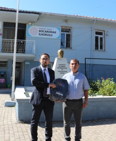 TKDK’dan deprem bölgesinde öğrencilere kırtasiye desteği.1