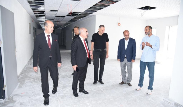 İL MÜDÜRÜ DEMİR OKULLARDA İNCELEMELERDE BULUNDU