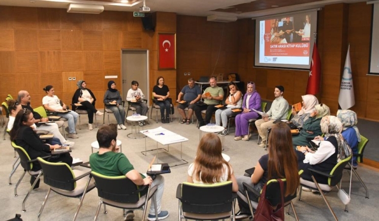 BÜYÜKŞEHİR’İN SATIR ARASI KİTAP KULÜBÜ’NE BÜYÜK İLGİ