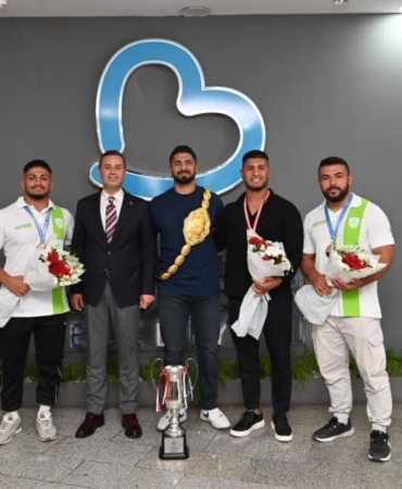 f67b0e6b-c2ca-4205-bd40-7ff8c56c7b93