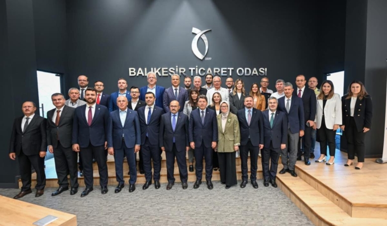 f9aa4d56-33ff-45a4-a6cf-5239f5a99dab