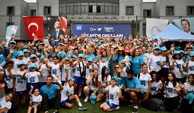  TRİBÜN, SPOR SALONU, SPORCU KONAKLAMA BİNASI…