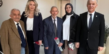 1b3eeb81-4a40-4b98-bb4a-d3e323f5d188_16x9_cropped