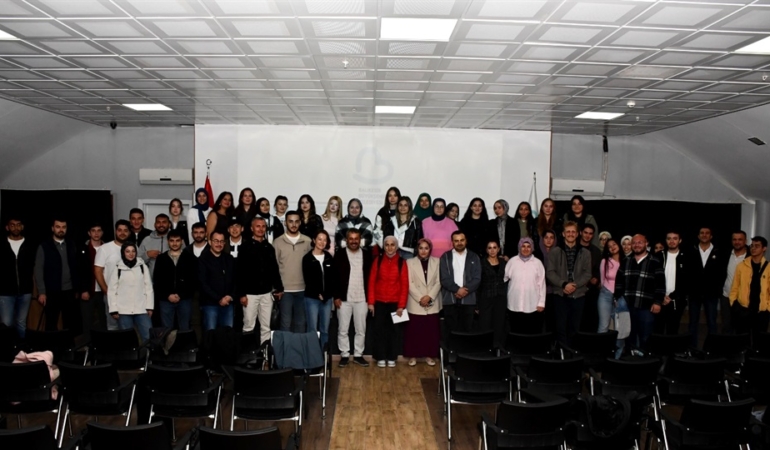 BÜYÜKŞEHİR PERSONELİ MOTORLU BİSİKLET EĞİTİMİYLE BİLGİLENDİRİLDİ