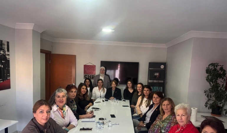 ++ 4 CHP KADIN KOLLARI_1_16x9