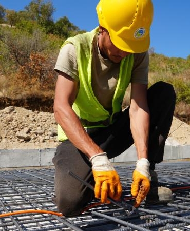 417bf395-21ef-4ce6-ba59-1822fdc5eb45