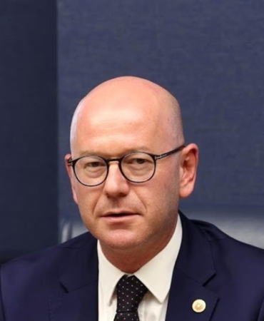 ++ 5 SERKAN SARI_1_16x9