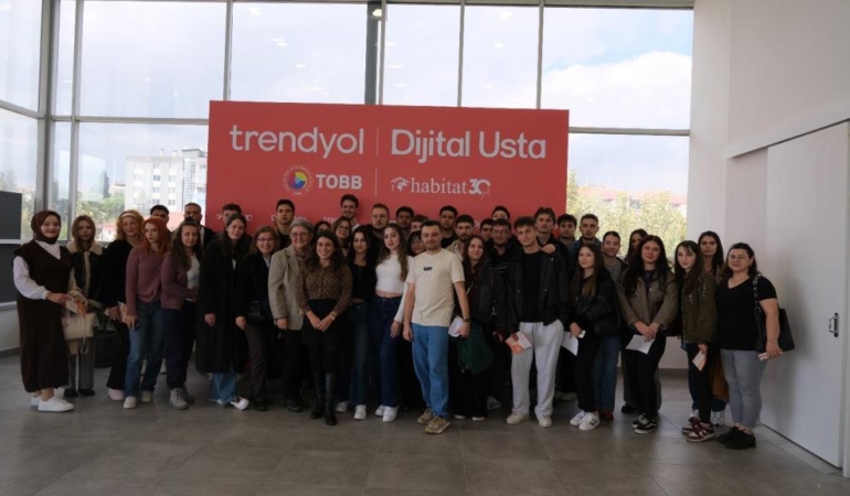 BALIKESİR’DE “DİJİTAL USTA” PROJESİNE YOĞUN İLGİ