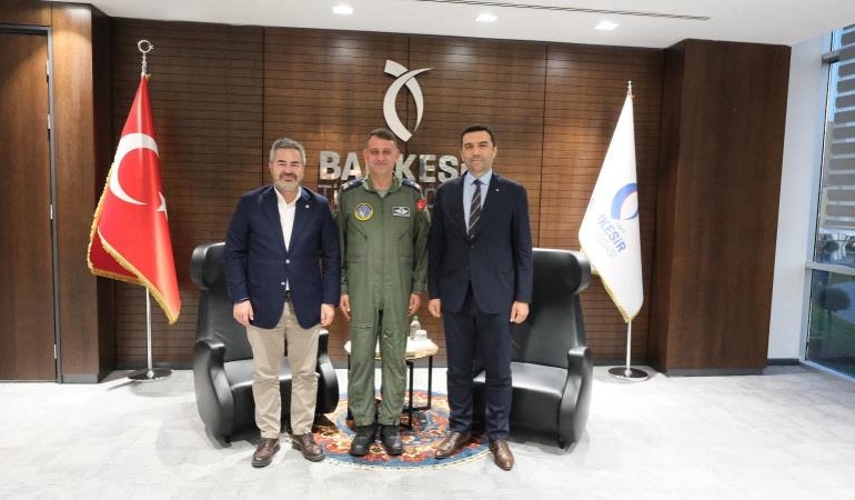 TUĞGENERAL GÜRAKAR’DAN İADE-İ ZİYARET