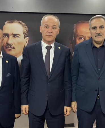 574559548_1381134566706106_6912806072964323079_n