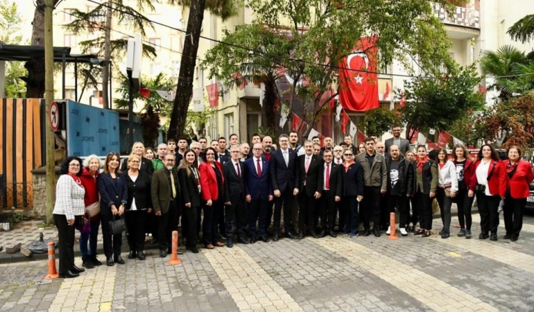 “ALTIEYLÜL’DE DEĞİŞİM RÜZGÂRI ESTİ”