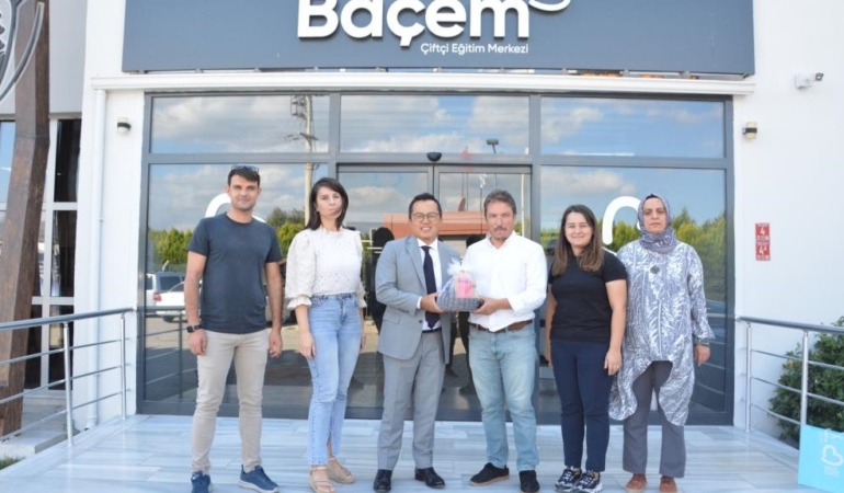 HİNDİSTAN BAŞKONSOLOSU SHİRİ MİJİTO VİNİTO’DAN BAÇEM’E ZİYARET