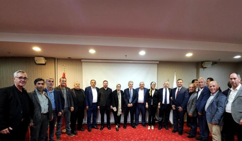 AK PARTİ BALIKESİR’DE MUHTARLARLA BİR ARAYA GELDİ