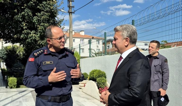 KOMUTANI ÖZER’E HAYIRLI OLSUN ZİYARETİ