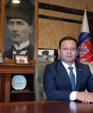 Sindirgi Belediye Baskani Serkan Sak