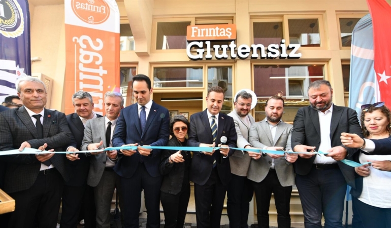 AKIN’DAN GÖNÜLLERE DOKUNAN İKİ AÇILIŞ