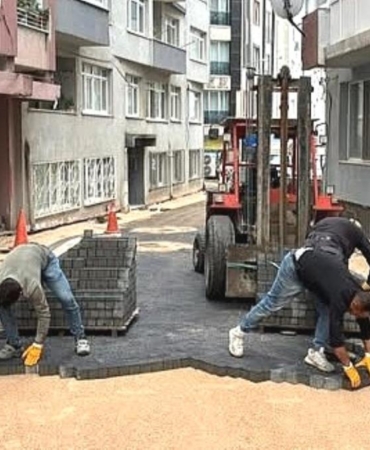 BANDIRMA, YEŞİL ALANLAR VE MODERN YOLLARLA DEĞİŞİYOR