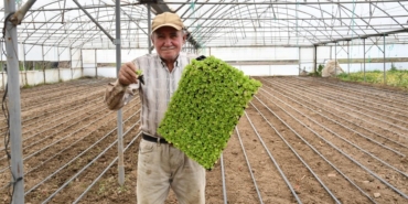 BÜYÜKŞEHİR DESTEĞİYLE TOPRAKLAR BEREKETLENDİ