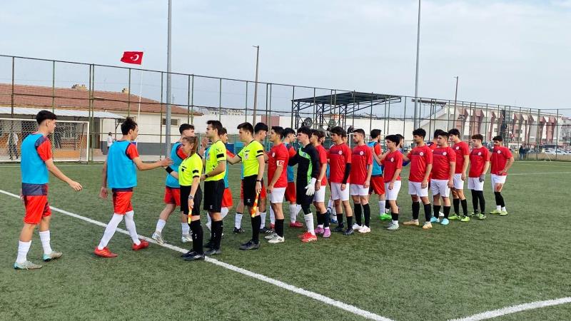 GENÇLERİN SPORLA BULUŞTUĞU YURTLİG TURNUVALARI RESMEN AÇILDI